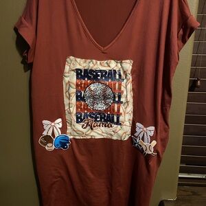 Hand designed short sleeve pocketed dress women’s size large